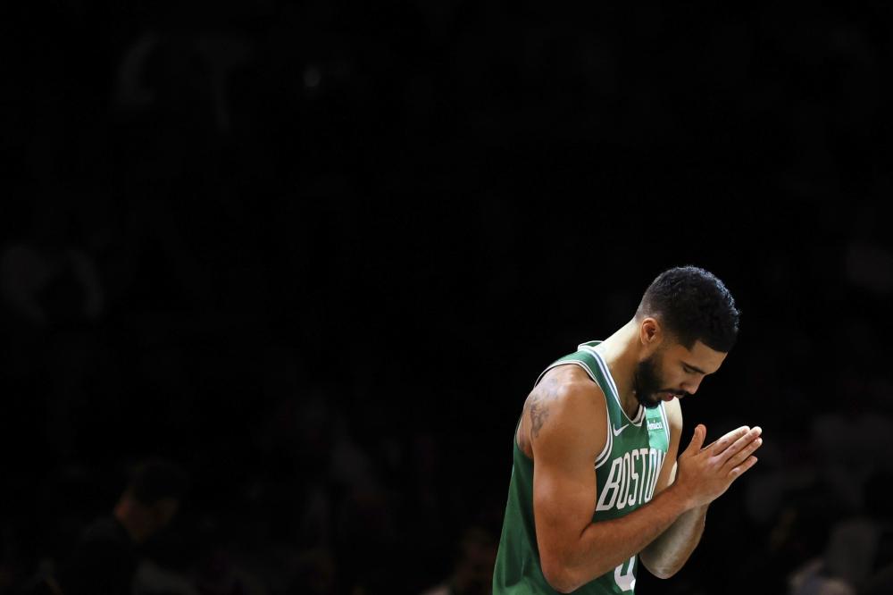 定位球一直 定位球一直